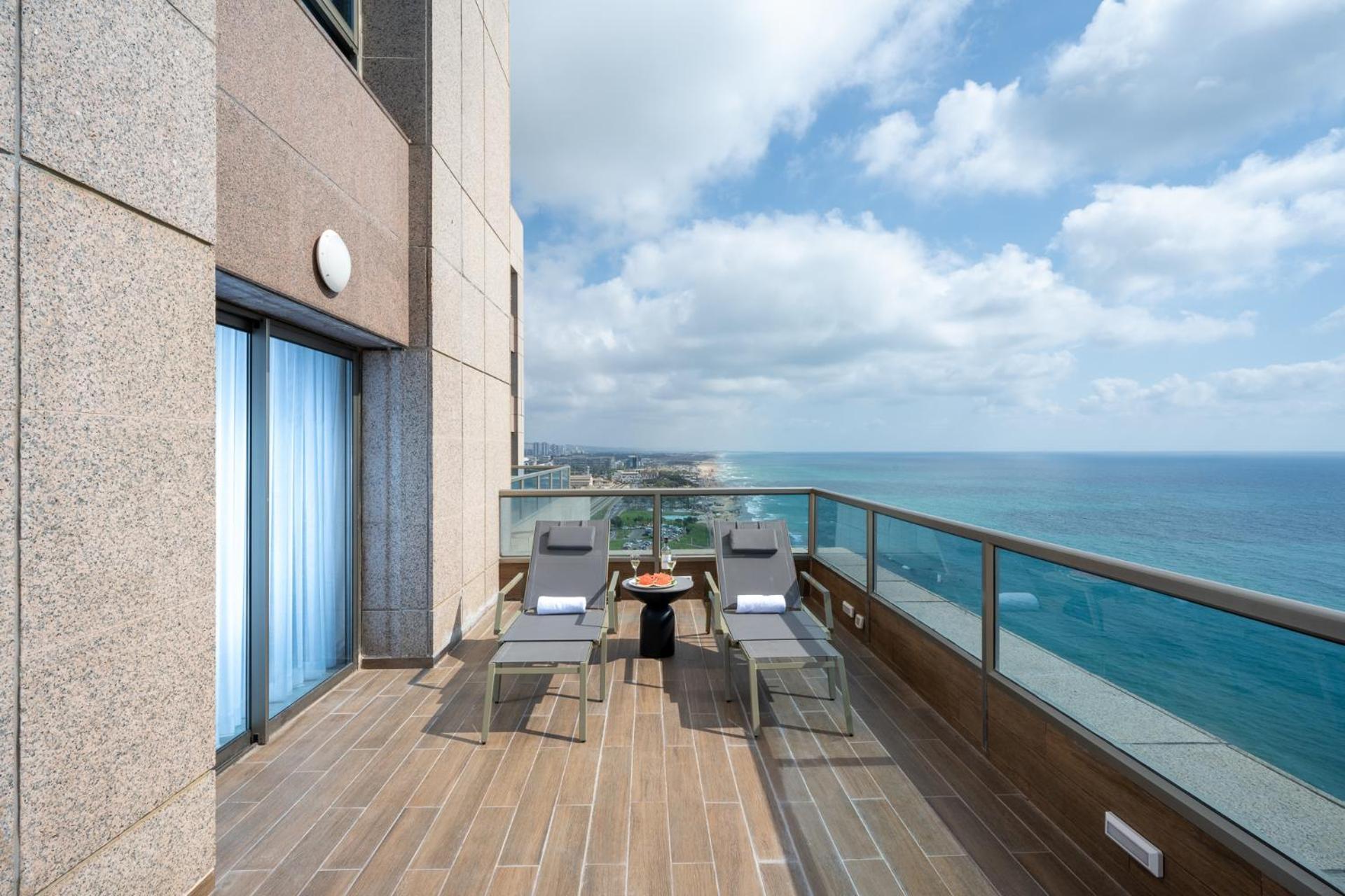 Leonardo Plaza Haifa Exterior foto